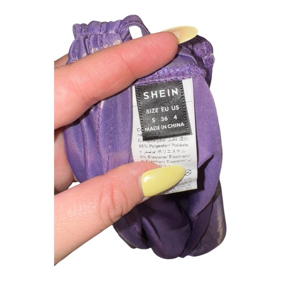 SHEIN holographic/metallic‎ purple chain  top size small - Picture 6 of 6